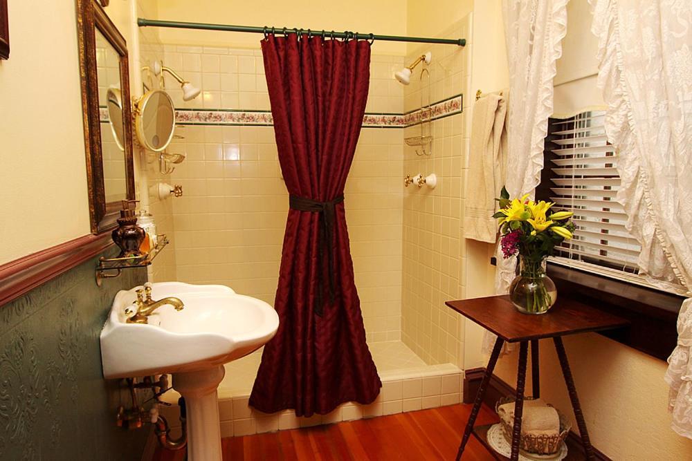 The National Hotel Jamestown Room photo